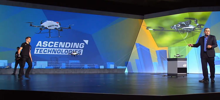 Intel doelt op commerciële markt met Falcon 8+ drone