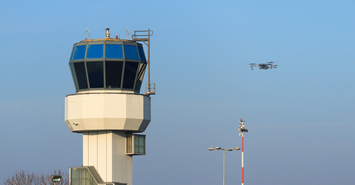 1494496774-groningen-airport-eelde-drone-vliegen-klm-inspecties-2017.jpg